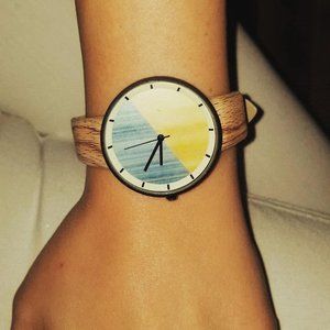 "The Thinker" Watch for Women - in Light Wood